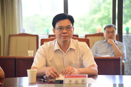 说明: C:\Users\lenovo\Desktop\20180726卢成燕任LDTY.COM党委副书记纪委书记\DSW_3426.JPG